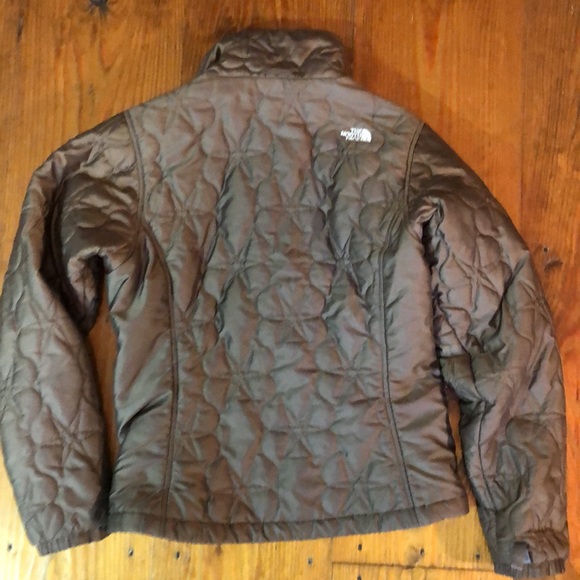 North Face Puffer Jacket; Brown; Size S/P - Picture 4 of 4